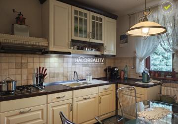 Reality Predaj, rodinný dom Trhová Hradská, + 160 m na podnikanie