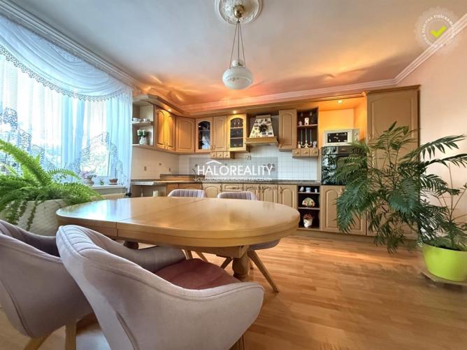 Reality Predaj, rodinný dom Pečeňany - EXKLUZÍVNE HALO REALITY