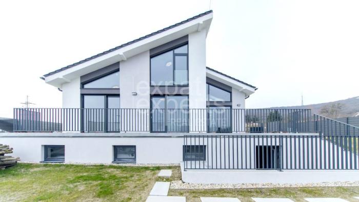 Reality Prekrásny moderný 6i RD 160m2, s pozemkom so záhradou 620m2