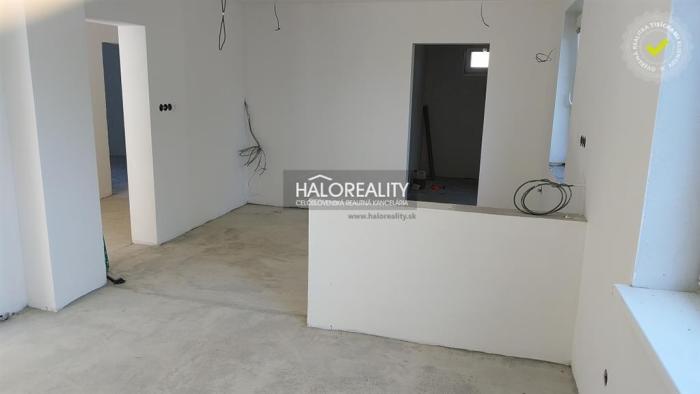 Reality Predaj, rodinný dom Šurany - ZNÍŽENÁ CENA