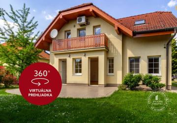 Reality AXIS REAL | DVA V JEDNOM - Veľký a menší dom na jednom pozemku