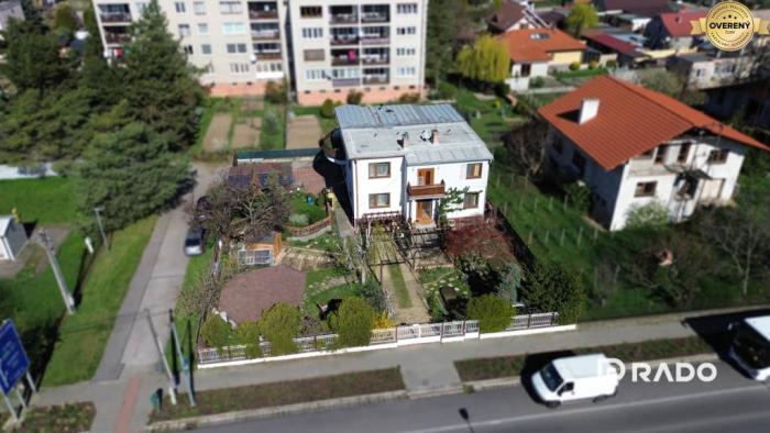 Reality RADO | Bytový dom 400m2 + pozemok | Bratislavská - Senec