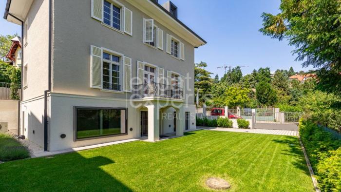 Reality Unikátna 6-izb. vila, Timravina ul., 450 m2, garáž, pozemok 545 m2