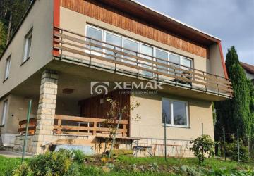 Reality prenájom rodinného domu v Banskej Bystrici so záhradou.