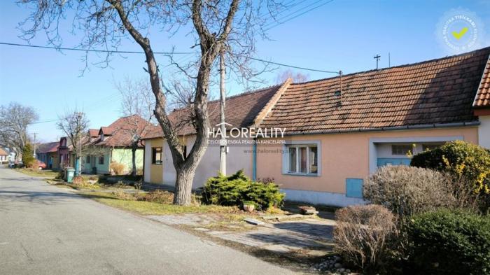 Reality REZERVOVANÉ - Predaj, rodinný dom Skalica, Centrum - ZNÍŽENÁ CENA - EXKLUZÍVNE HALO REALITY