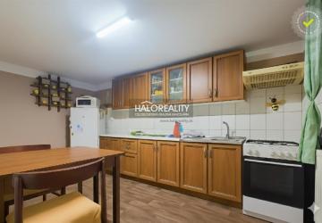 Reality Predaj, rodinný dom Strekov, štvorizbový, čiastočná rekonštrukcia