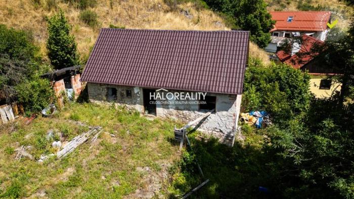 Reality Predaj, rodinný dom Banský Studenec - EXKLUZÍVNE HALO REALITY