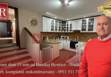 Reality Predaj: 5 izbový zrekonštruovaný dom  - HIADEĽ, 15 min. od BB