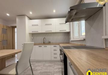 Reality NA PREDAJ 4 izbový zrekonštruovaný rodinný dom v Kolárove