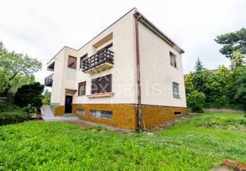 Reality Priestranný, 3podlažný 7i RD, 300m2, nezariadený, Horský park