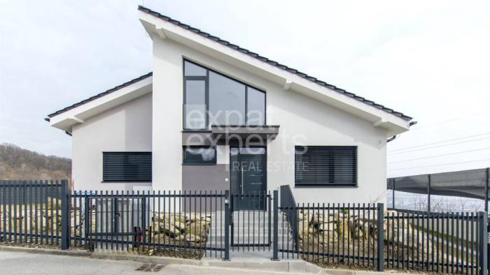 Reality Novostavba rodinného domu s pozemkom 620m2, Ahoj Briežky, Nové Mesto