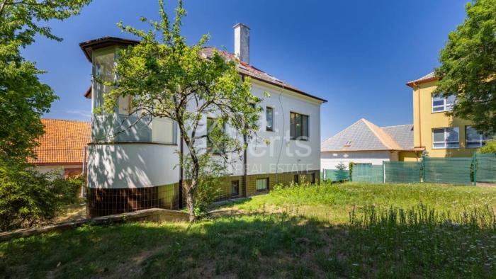 Reality Priestranný 3podlažný RD, 300m2, vhodný na podnikanie, Horský park