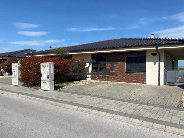 Reality Rodinný dom v obci Hamuliakovo, v časti Dunajská Riviéra