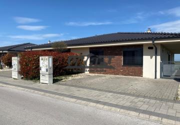 Reality Rodinný dom v obci Hamuliakovo, v časti Dunajská Riviéra