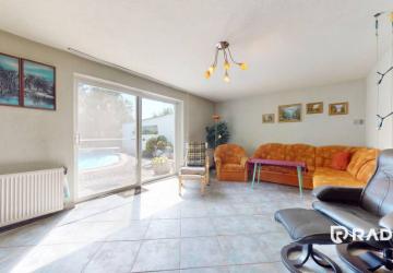 Reality RADO | 5-izbový rodinný dom s bazénom a saunou | Šintava