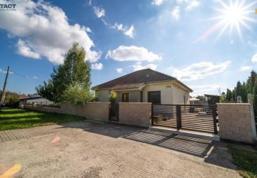 Reality NOVINKA! Na predaj praktický trojizbový rodinný dom