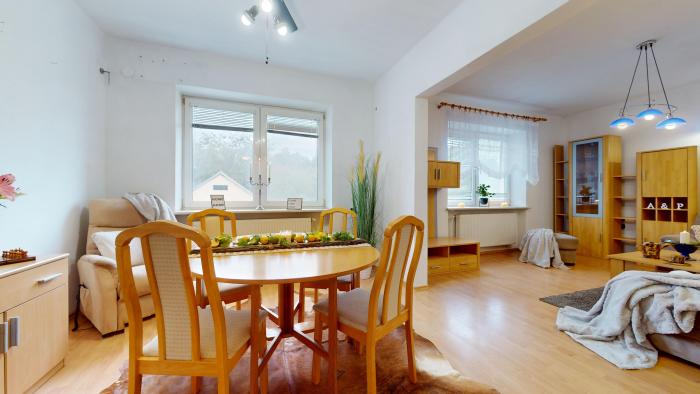 Reality Na predaj 4 – izbový RD Topoľčianky, Zlaté Moravce