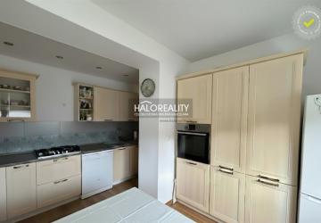 Reality Predaj, rodinný dom Bojnice - EXKLUZÍVNE HALO REALITY