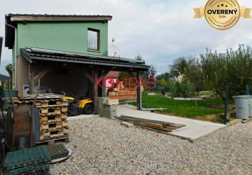 Reality DOM SO ZÁHRADOU, DREVENÝM PRÍSTREŠKOM A PARKOVANÍM V OBCI LUŽIANKY