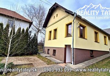 Reality Rodinný dom po rekonštrukcii vo Važci - Slnečný, tiché prostredie - ODPORÚČAME !!!