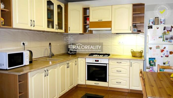 Reality Predaj, rodinný dom Malé Leváre - EXKLUZÍVNE HALO REALITY