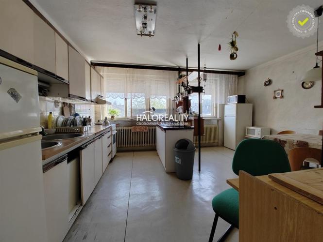 Reality Predaj, rodinný dom Šurany, ideálny pre vlastnú rekonštrukciu