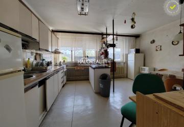 Reality Predaj, rodinný dom Šurany, ideálny pre vlastnú rekonštrukciu