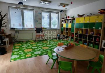 Reality 7i RD 300m2, vhodný na podnikanie, uzavretý dvor, parkovisko