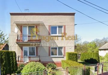 Reality PREDAJ – Poschodový 5 izbový rodinný dom s letnou kuchynkou – ZÁHOR okr. Sobrance