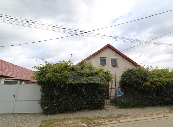 Reality 7 a viac-izbový dom dom, Štúrovo