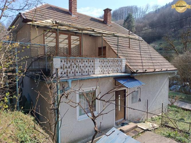 Reality Na predaj starší rodinný dom v Žarnovici