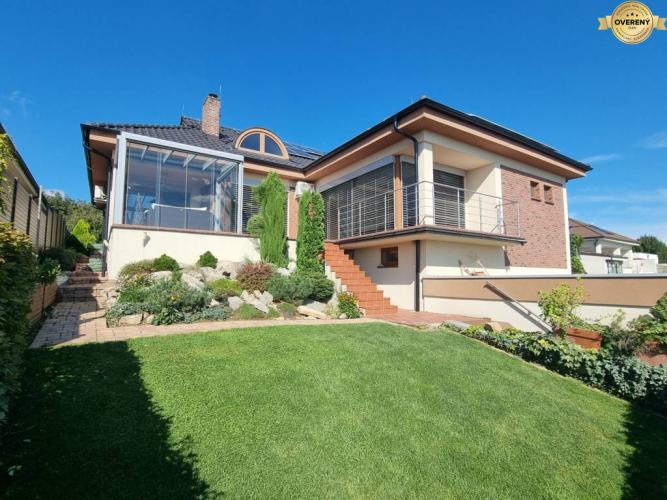 Reality PREDAJ - Exkluzívny rodinný dom - Nitra, Zobor