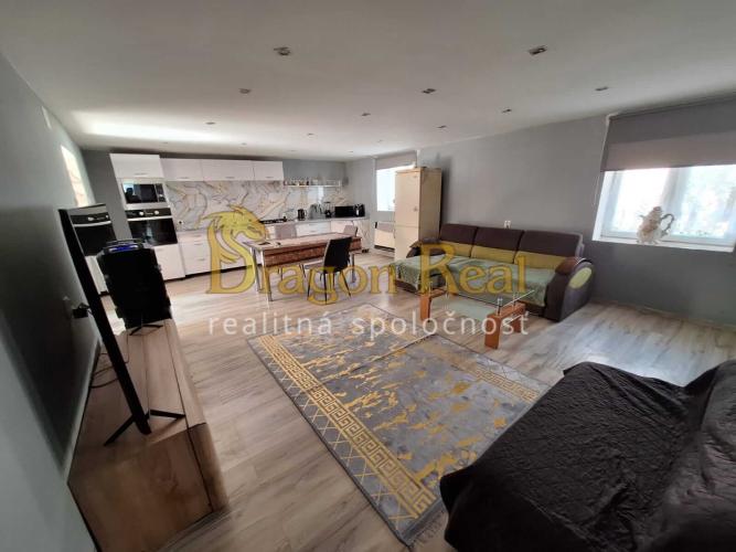 Reality PREDAJ – 2 generačný rodinný dom – DRAHŇOV okr. Michalovce