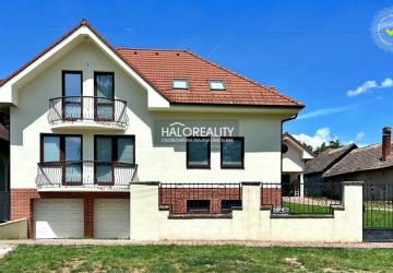 Reality Predaj, rodinný dom Čajkov, mladšia 11 r. stavba, dvojgaráž, veľmi pekný stav - EXKLUZÍVNE H
