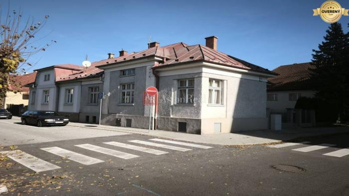 Reality DOM s pozemkom v Banskej Bystrici, mestská  časť Uhlisko cena + dohoda