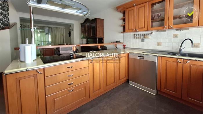 Reality Predaj, rodinný dom Komárno