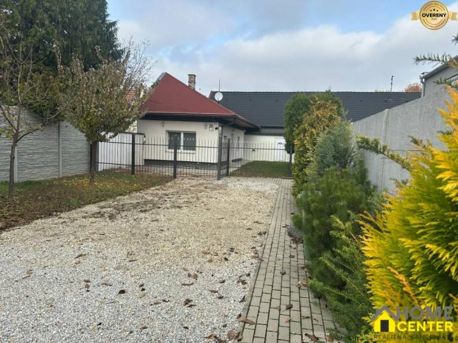 Reality PRENÁJOM : 2 IZBOVÝ RODINNÝ DOM, KOMÁRNO