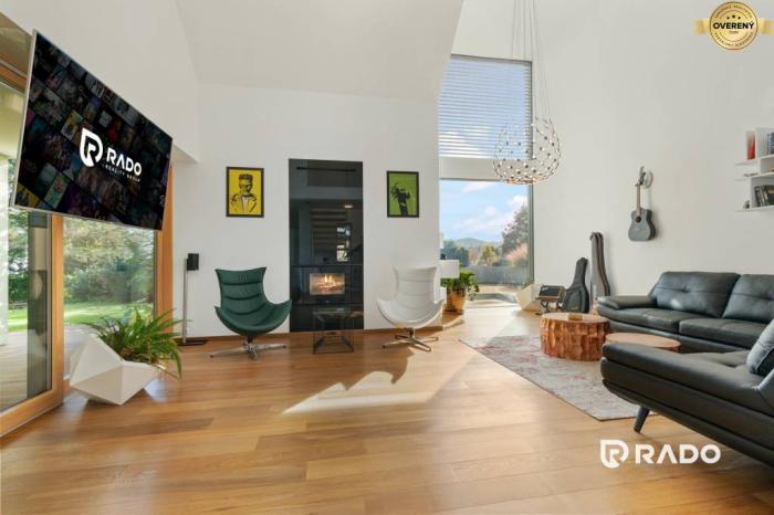 Reality RADO | 4-izbový dom 390m2 + pozemok 1000m2  | Limbach