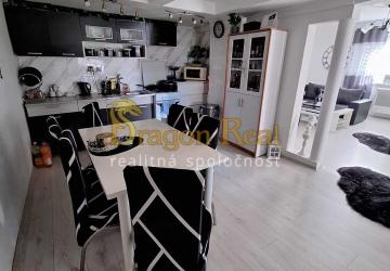 Reality PREDAJ – 2 samostatné rodinné domy – TREBIŠOV