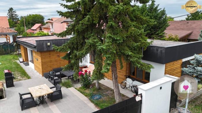 Reality MOST PRI BA - RD na rožnom pozemku s možnosťou rozšírenia