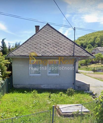 Reality PREDAJ – Rodinná chalúpka – ZLATÁ BAŇA