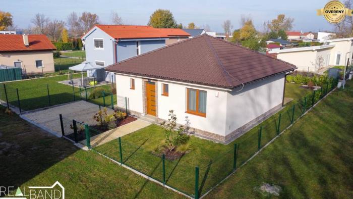 Reality Na PREDAJ – moderná novostavba pri Vojčianskom jazere