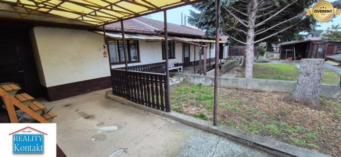 Reality Predaj rodinného domu, Nána pri ŠTÚROVE, Jókaiho u. s pozemkom 1377m2