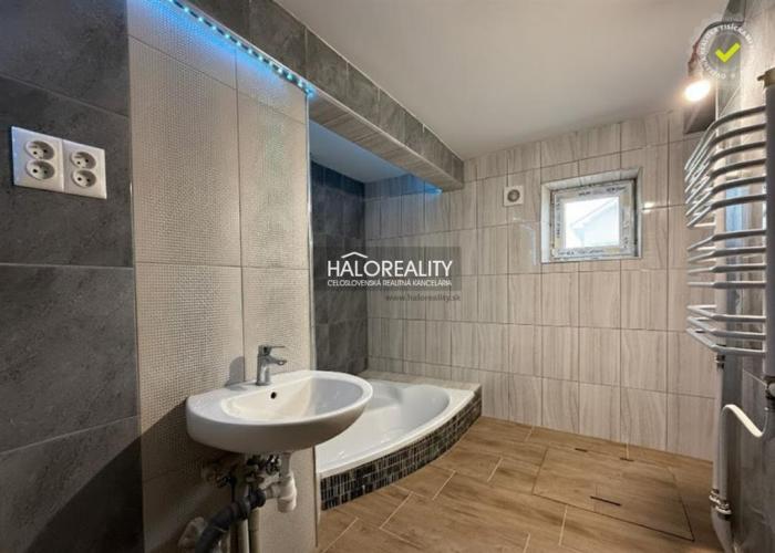 Reality Predaj, rodinný dom Chynorany