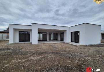 Reality SKOLAUDOVANÉ! NOVOSTAVBA 4–IZB. BUNGALOV, POZEMOK 571 m²,VEĽKÉ BLAHOVO