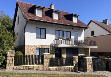 Reality Pekný rodinný dom 216 m2 úžitková plocha, výborná lokalita