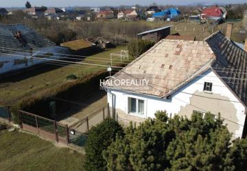 Reality REZERVOVANÉ - Predaj, rodinný dom Veľké Trakany - ZNÍŽENÁ CENA - EXKLUZÍVNE HALO REALITY