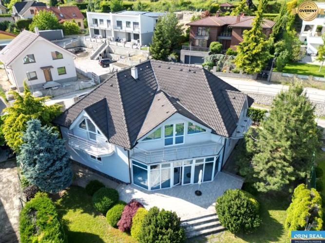 Reality ,,,EXKLUZÍVNE,,,PREDAJ PRIESTRANNÉHO 5 IZB.RD V PEZINKU / LIMBACH