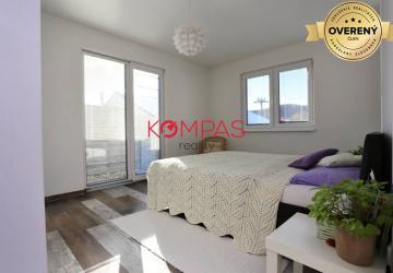 Reality MODERNÁ NOVOSTAVBA - BUNGALOV V MALEBNEJ OBCI TUROVÁ