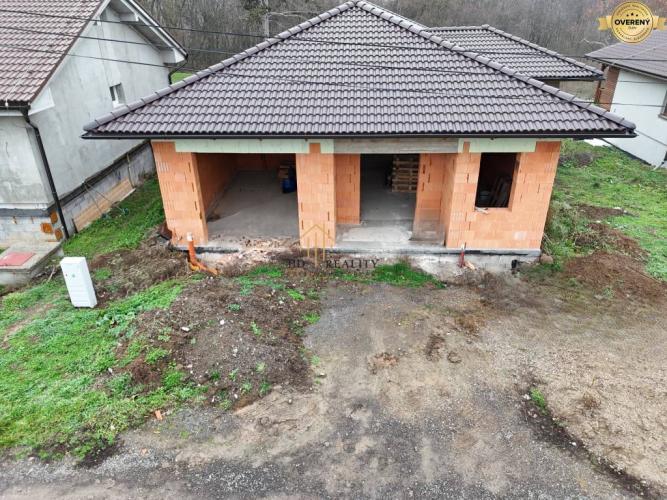 Reality HD reality , Predaj rodinného domu vo výstavbe v obci Hokovce